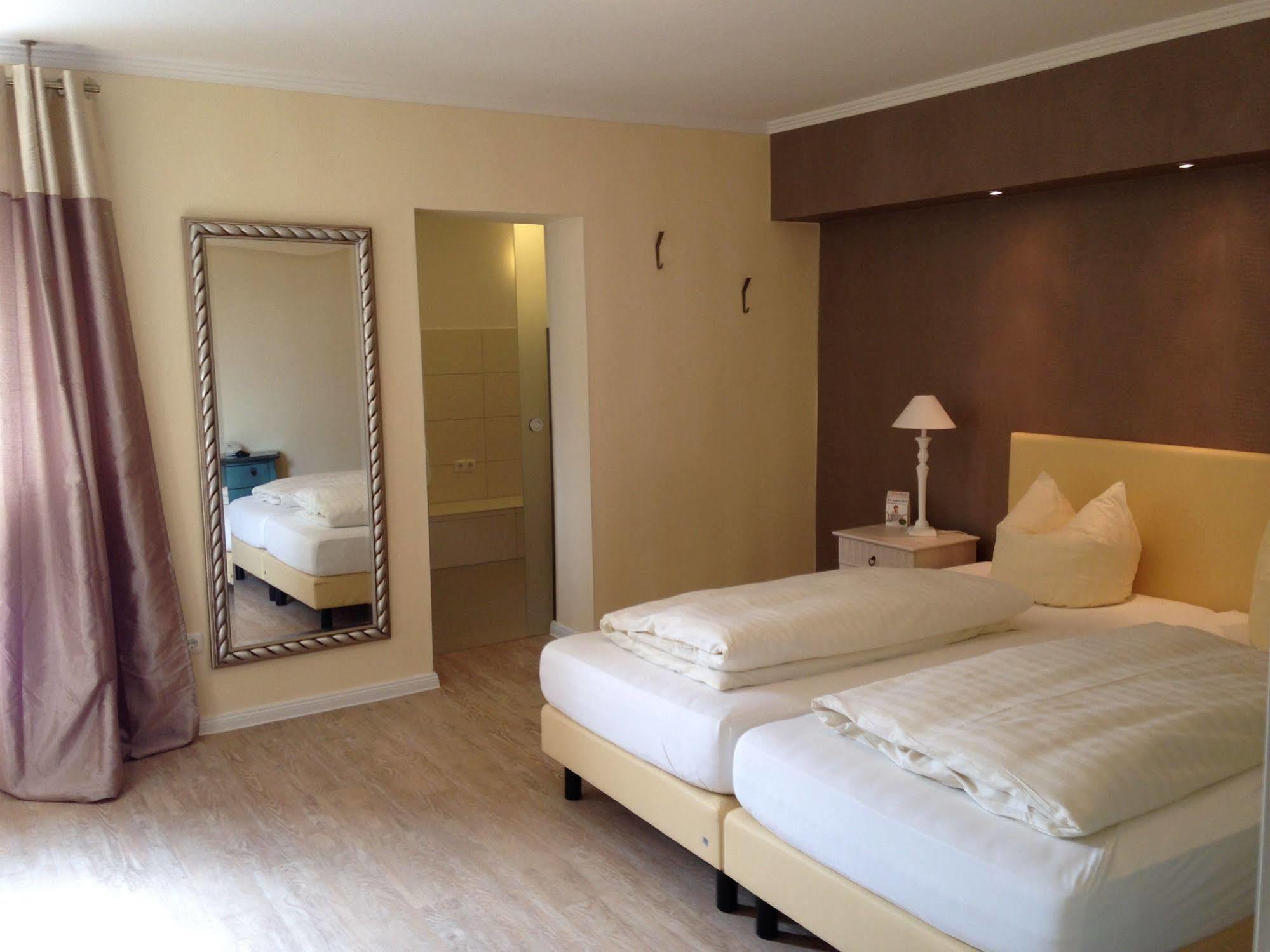 Landhotel Franck Garni Brietlingen Εξωτερικό φωτογραφία